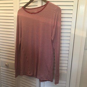 Gap long sleeve Tshirt, red and gray horizontally